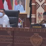 RAKOR : Wagub Kalteng, Edy Pratowo ketika hadiri Rapat Koordinasi (Rakor) Pengendalian Inflasi bersama Menteri Dalam Negeri (Mendagri), Tito Karnavian secara virtual dari Aula Jayang Tingang Kantor Gubernur Kalteng, Senin (17/4/2023). (foto:ist)