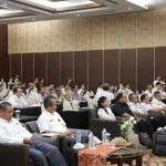 REFORMA AGRARIA : Asisten Bidang Administrasi Umum Setda Kalteng, Sri Suwanto bersama Kadis Perkimtan Kalteng, Erlin Hardi ketika menghadiri sosialisasi reforma agraria, di Swiss-Belhotel Danum Palangka Raya, Rabu (7/6/2023). (foto:ard)