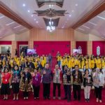 IMG_20230908_162520 Foto bersama setelah kuliah umum di Aula Rahan, Lantai II Gedung Rektorat Universitas Palangka Raya (FOTO : PRI)