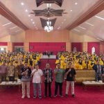Foto bersama setelah selesai kegiatan bimbingan teknis di Aula Rahan Gedung Rektorat Universitas Palangka Raya (Foto : Humas Universitas Palangka Raya)