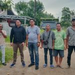 Screenshot_2024-01-18-19-33-05-07 Caleg DPRD Kota Palangka Raya Dapil III dari Partai Golkar, Salihran (baju hitam) foto bersama warga Komplek Citra Residen (Foto : Nopri)