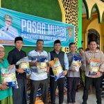PASAR MURAH : Pemprov Kalteng melaksanakan kegiatan Pengendalian Inflasi Daerah dan Pasar Murah Berbagi Berkah saat ini di Kelurahan Baamang Tengah, Kecamatan Baamang, Kabupaten Kotawaringin Timur yang dipusatkan di Masjid Al-Hadi Muttaqin Jalan Desmon Ali, Kamis (21/3/2024). (FOTO:MMC)
