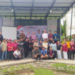 Foto bersama konsolidasi bersama media dalam rangka dalam rangka penguatan pemberitaan hasil pemilu 2024 (Foto : Nopri)