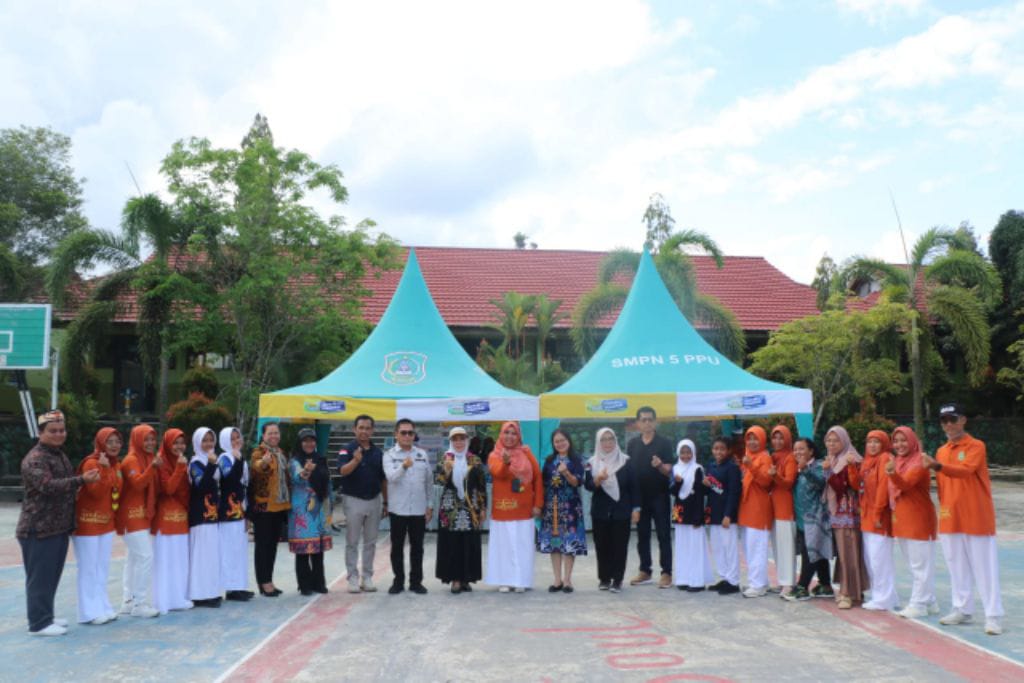 TINGKATKAN SDM : Penjabat (Pj) Bupati Pulpis, Hj Nunu Andriani mengajak para kades, DPD, damang hingga mantir adat dan kepala sekolah untuk belajar melalui kegiatan kaji tiru di Kabupaten Penajam Paser Utara (PPU), Kalimantan Timur. (foto:ist)