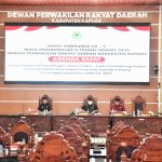 Suasana rapat paripurna DPRD Kabupaten Kapuas (Foto : Ist)