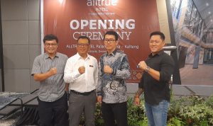 Foto bersama dalam acara pembukaan Alltrue Hotel Palangka Raya (Foto : Nopri)