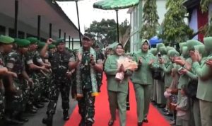 Komandan Korem 102 Panju-Panjung. Brigjen Tni Wimoko melakukan kunjungan kerja Ke Markas Komando Distrik Militer 1015 Sampit, Kabupaten Kotawaringin Timur (Kotim) Dan Markas Komando 1014 Kodim Pangkalan Bun, Kabupaten Kotawaringin Barat (Kobar)