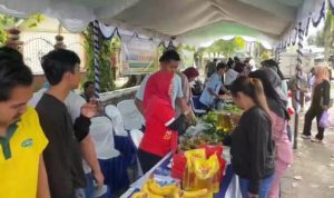 Pemerintah Kabupaten Kotawaringin Timur (Kotim) melaksanakan gerakan pangan murah yang dipusatkan, di Taman Kota, Sampit dan disambut gembira warga.