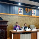 Wakil Bupati Barito Utara, Felix Sonadie Y Tingan membuka secara resmi konsiltasi publik RIPPM PT Bharinto Ekatama (Foto : Ist)
