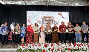Launching penerapan bahasa daerah pada pembukaan FTBI (Foto : Ist)