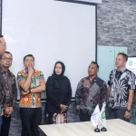 1764335566-2560x1706