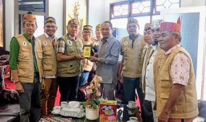 Ketua DPRD Kalteng, Arton S Dohong saat menerima kunjungan pengurus GDAN di Kantor DPRD Kalteng (Foto : Ist)